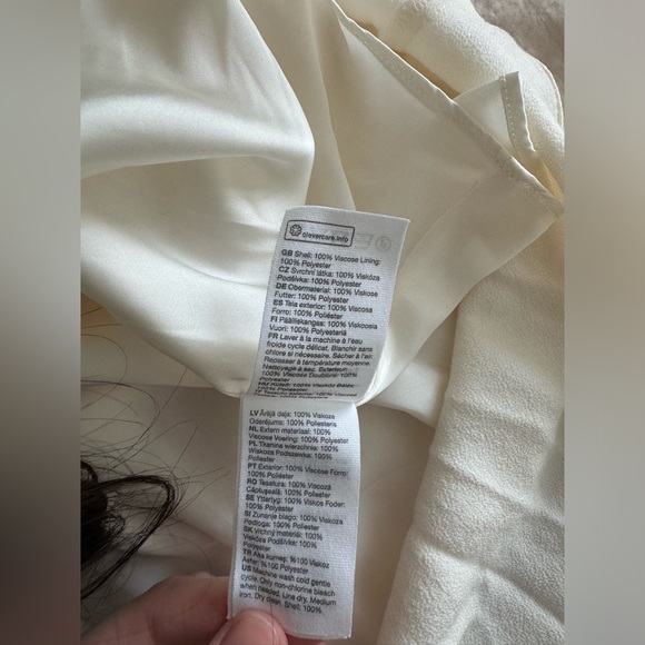 & other stories satin midi skirt - Picture 6 of 6